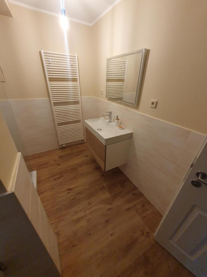 Cafe Schroeder Ferienwohnung Kyritz Buitenkant foto